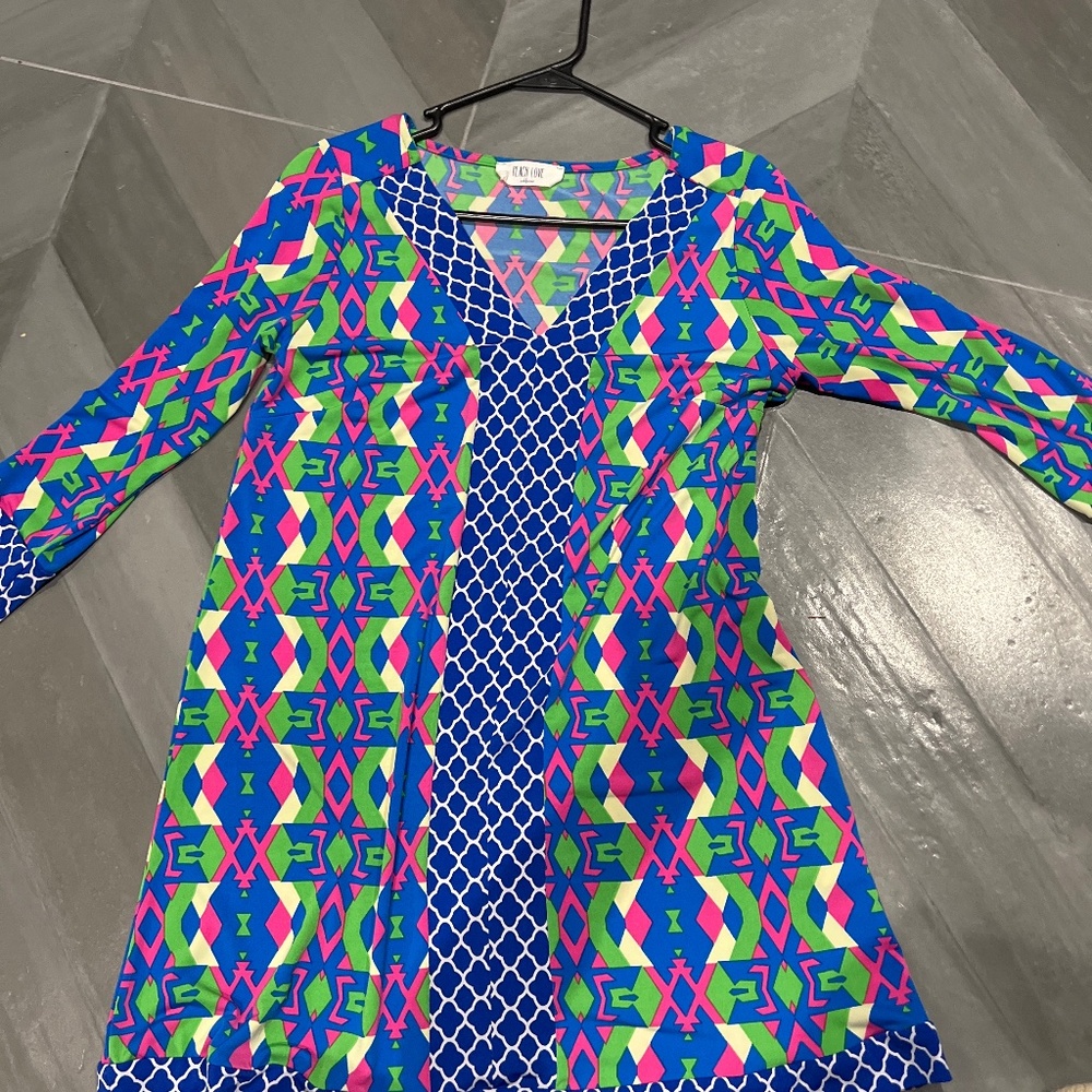 Quarter sleeve dress